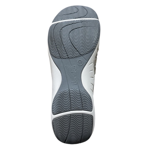 NWOB - Dansko Henriette Comfort Sneakers - Size 6.5 - Picture 4 of 7